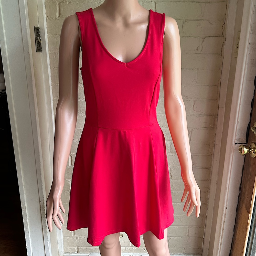 Cynthia Rowley size 4 bright red stretch summer dress